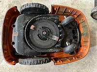 Stihl imow rmi 422 pc robotmaaier - afbeelding 7 van  7