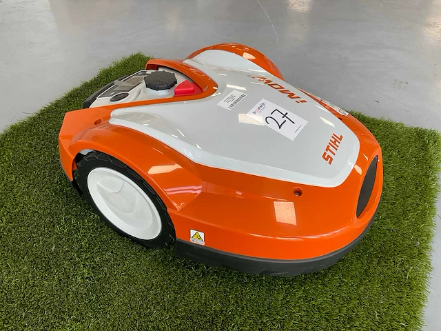 Stihl imow rmi 632 c robotmaaier - afbeelding 5 van  5
