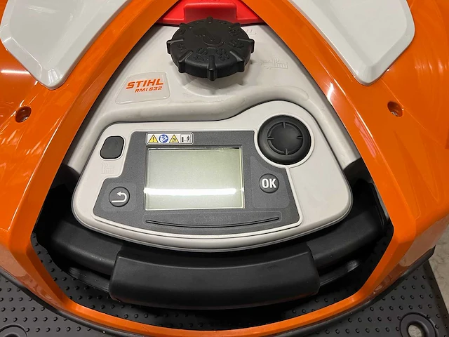 Stihl imow rmi 632 p robotmaaier - afbeelding 3 van  7