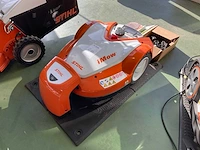 Stihl imow rmi 632 robotmaaier - afbeelding 1 van  4