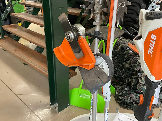 Stihl kma 130r accu combimotor - afbeelding 9 van  11