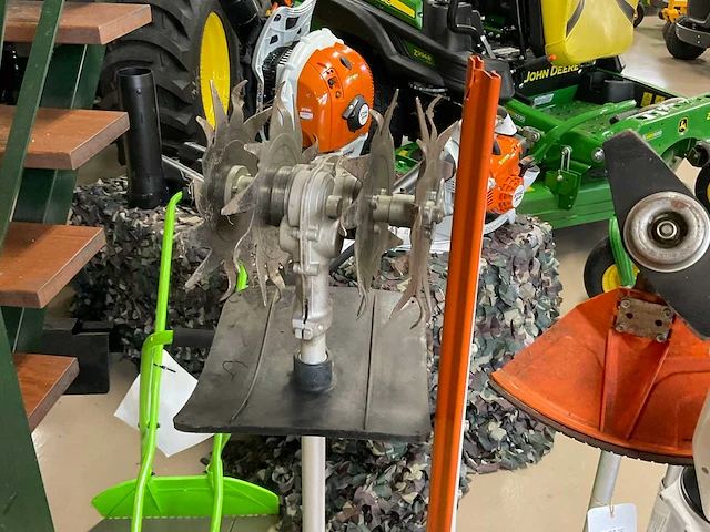 Stihl kma 130r accu combimotor - afbeelding 10 van  11
