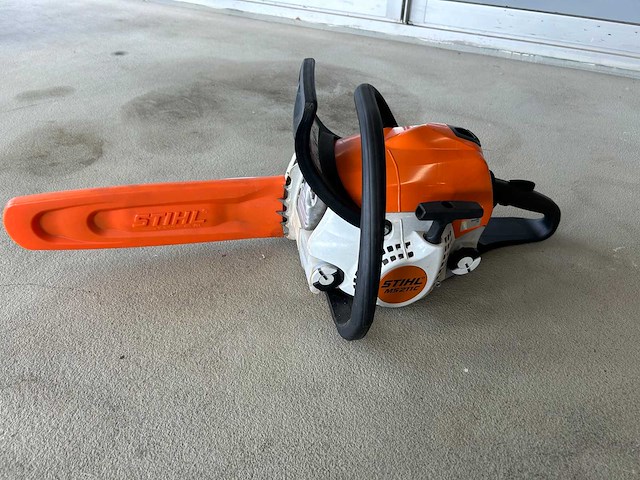 Stihl ms 211/c kettingzaag - afbeelding 1 van  6