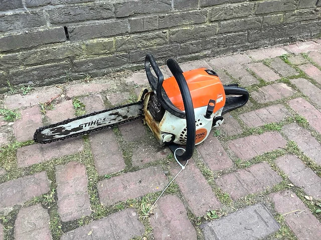 Stihl ms180c kettingzaag - afbeelding 2 van  3