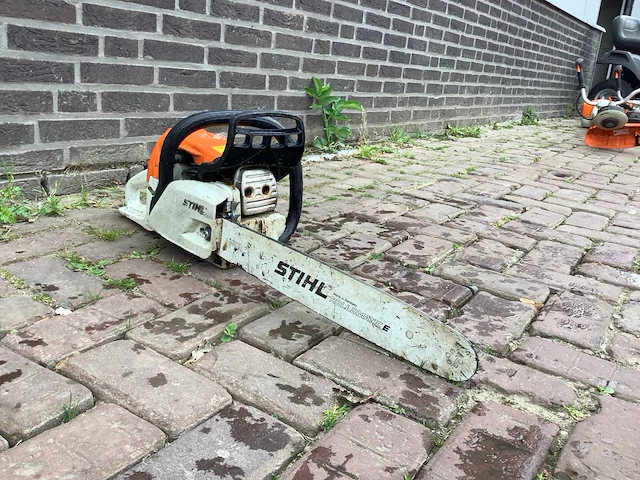 Stihl ms231/c kettingzaag - afbeelding 2 van  4