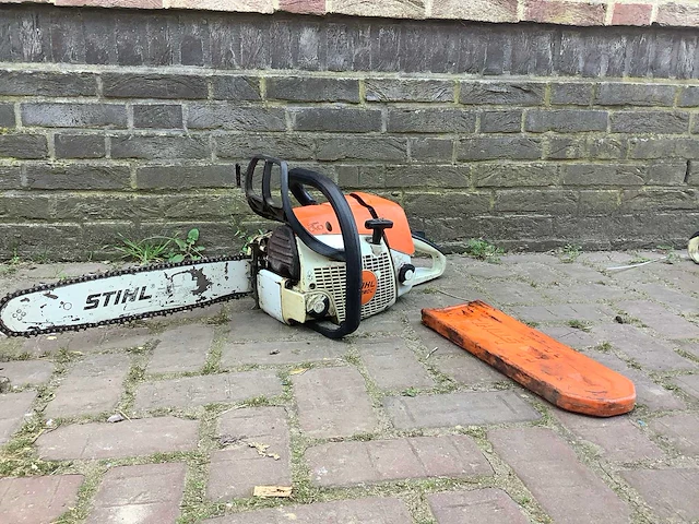 Stihl ms280c kettingzaag - afbeelding 3 van  3