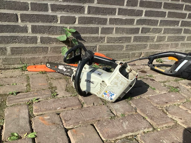 Stihl msa 160t kettingzaag - afbeelding 1 van  4