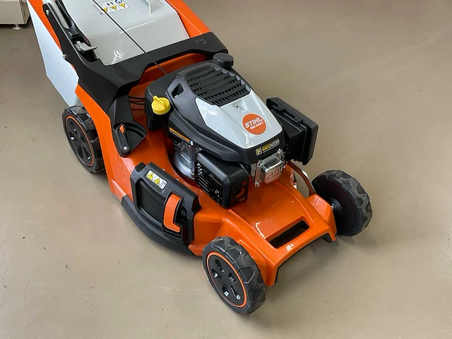 Stihl rm 448.3 t grasmaaier - afbeelding 5 van  8