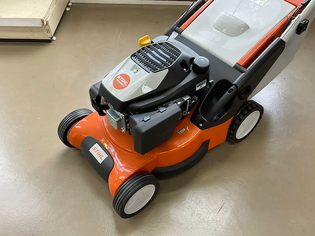 Stihl rm 545 v grasmaaier - afbeelding 4 van  8