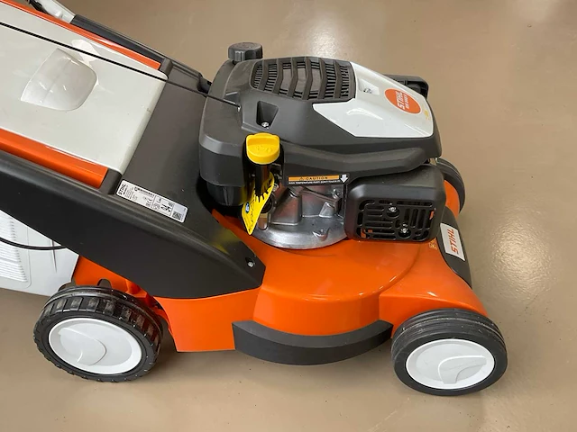 Stihl rm 545 v grasmaaier - afbeelding 8 van  8