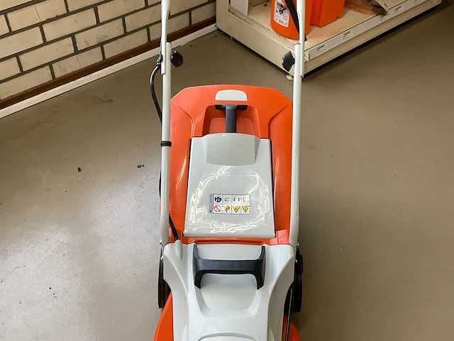 Stihl rma 239 accu grasmaaier - afbeelding 6 van  8