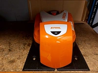 Stihl rmi 422 p robotmaaier - afbeelding 2 van  3