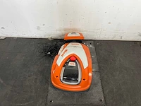 Stihl rmi 422.2 robotmaaier - afbeelding 3 van  4