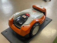 Stihl rmi 522c robotmaaier - afbeelding 7 van  11