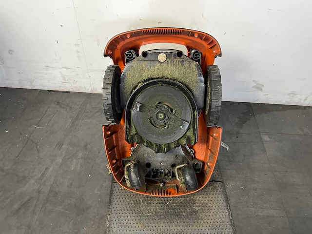 Stihl robotmaaier - afbeelding 3 van  3