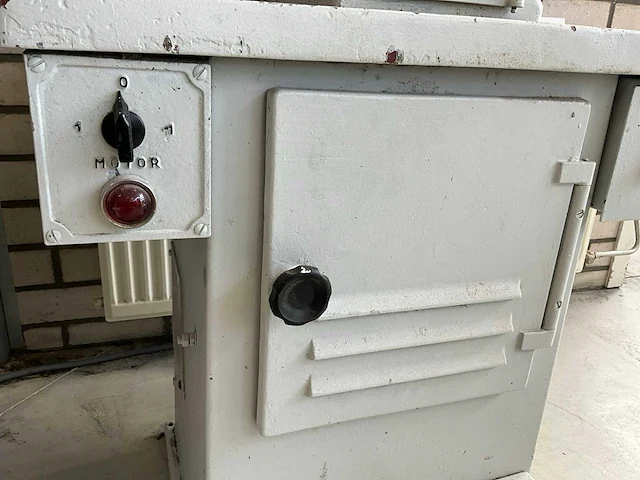 Stikmachine voor schoenreparatie - afbeelding 5 van  6