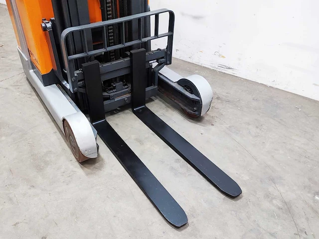 Still - 2008 - fm-x14 - reach truck - afbeelding 2 van  13