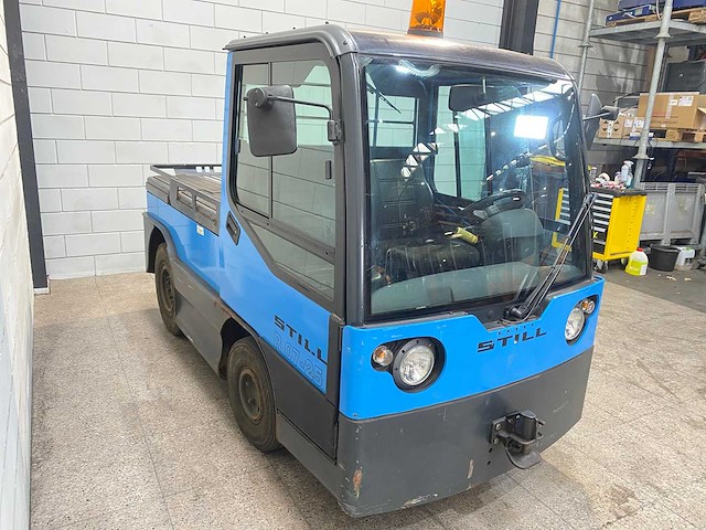 Still - 2009 - r07-25 - industriële trekker - afbeelding 8 van  13