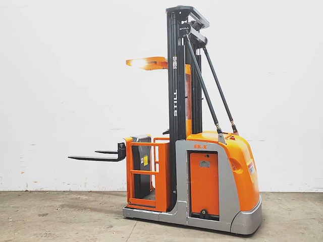 Still - 2016 - ek-x - orderpicker - afbeelding 2 van  9