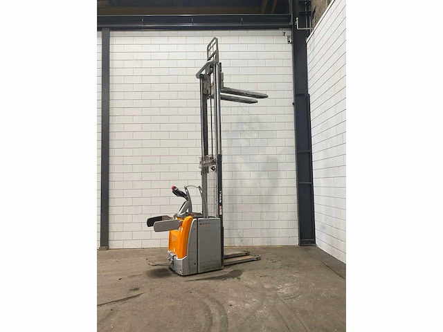Still - 2018 - exv-sf14 - stapelaar - afbeelding 10 van  14