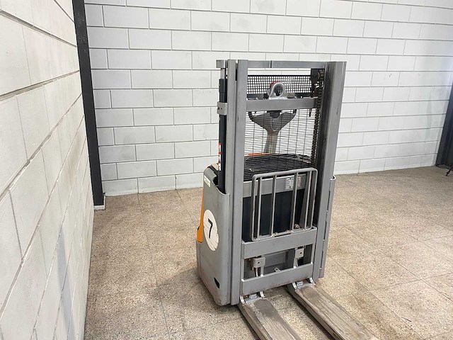 Still - 2019 - exv10 - stapelaar - afbeelding 4 van  13