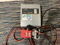 Still - 24v 30a - acculaders - 2020 - afbeelding 1 van  2