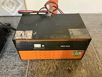 Still - 24v 35a - acculaders - 2012 - afbeelding 1 van  3