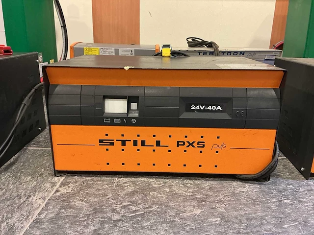 Still - 24v 40a - acculaders - 2017 - afbeelding 1 van  3