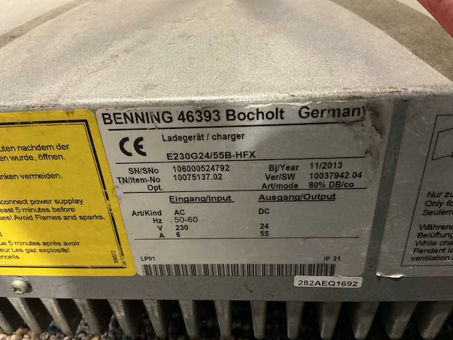 Still - 24v 55a - acculaders - 2013 - afbeelding 2 van  2