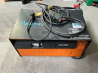 Still - 24v 60a - acculaders - 2014 - afbeelding 1 van  2