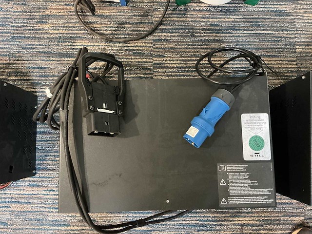 Still - 24v 70a - acculaders - 2021 - afbeelding 2 van  3