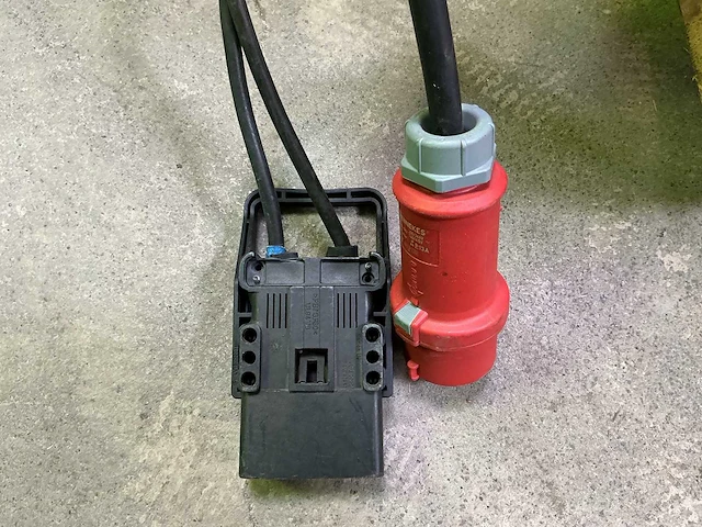 Still - 48a 80a - acculaders - afbeelding 2 van  2