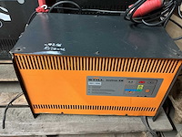 Still - 48v 50a - acculaders - 2020 - afbeelding 1 van  2