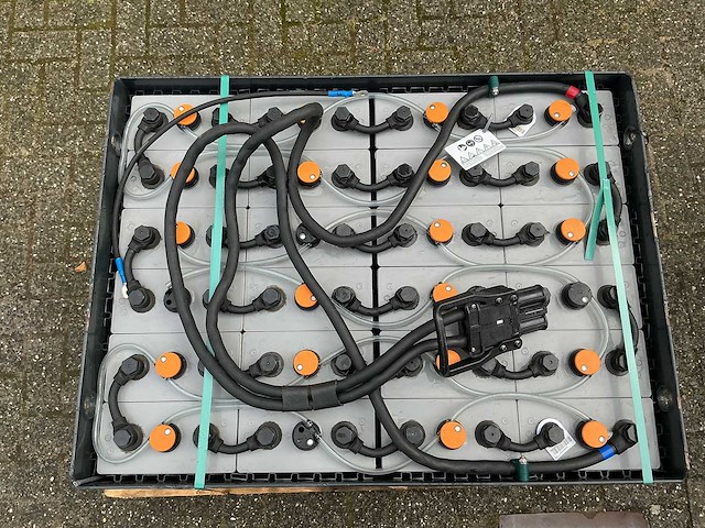 Still - 48v 625ah pzs 05 epzs 0625 sc - acculaders - 2020 - afbeelding 2 van  5