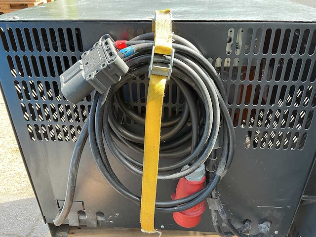 Still - 48v 80a - battery chargers - 2007 - afbeelding 3 van  3