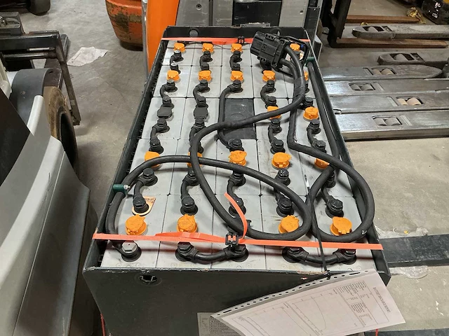 Still - 5 psz 48v 625ah - acculaders - 2018 - afbeelding 2 van  3