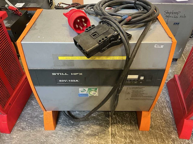 Still - 80v 100a - acculaders - 2018 - afbeelding 1 van  2