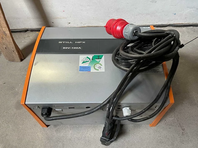 Still - 80v 100a - acculaders - afbeelding 1 van  1