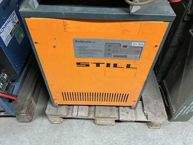 Still - 80v 105a - acculaders - 2005 - afbeelding 1 van  1
