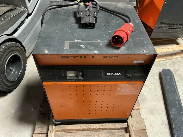 Still - 80v 50a - battery chargers - 2013 - afbeelding 1 van  2