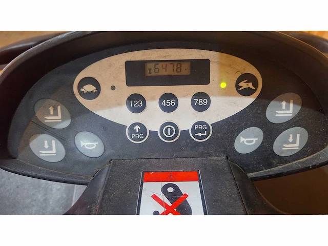 Still - cxt - industriële trekker - 2016 - afbeelding 8 van  12