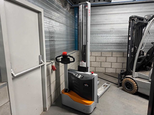 Still - ecv 10i c - stackers - 2022 - afbeelding 3 van  8