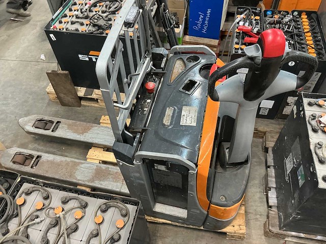 Still - exu-h20 - electric pallet trucks - 2014 - afbeelding 1 van  2