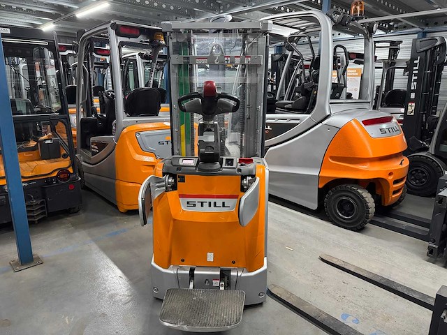 Still - exv-sf 20i - stackers - 2017 - afbeelding 6 van  10