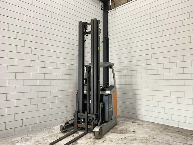Still - fm-x14 - reach truck - 2017 - afbeelding 10 van  16