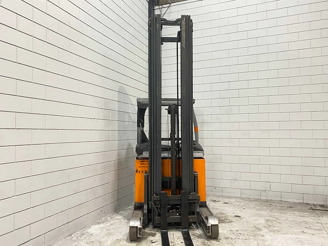 Still - fm-x14 - reach truck - 2017 - afbeelding 10 van  15