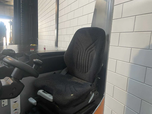 Still - fm-x14 - reach truck - 2018 - afbeelding 2 van  17