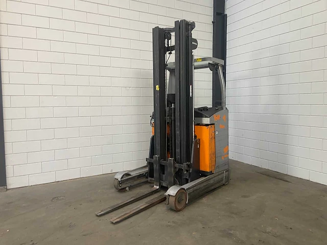 Still - fm-x14 - reach truck - 2018 - afbeelding 10 van  17