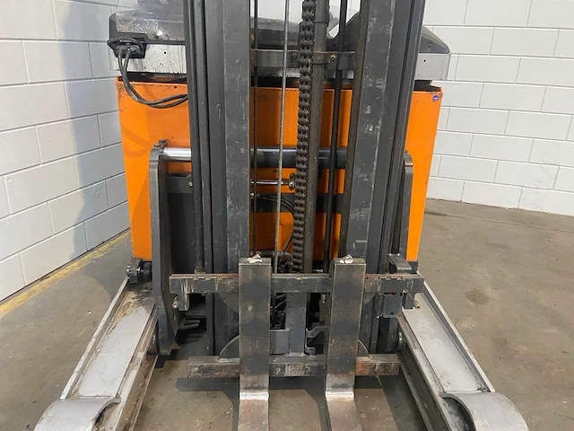 Still - fm-x14 - reach truck - 2018 - afbeelding 15 van  17