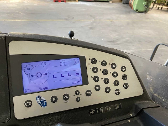 Still - fm-x17 - reach truck - afbeelding 2 van  13